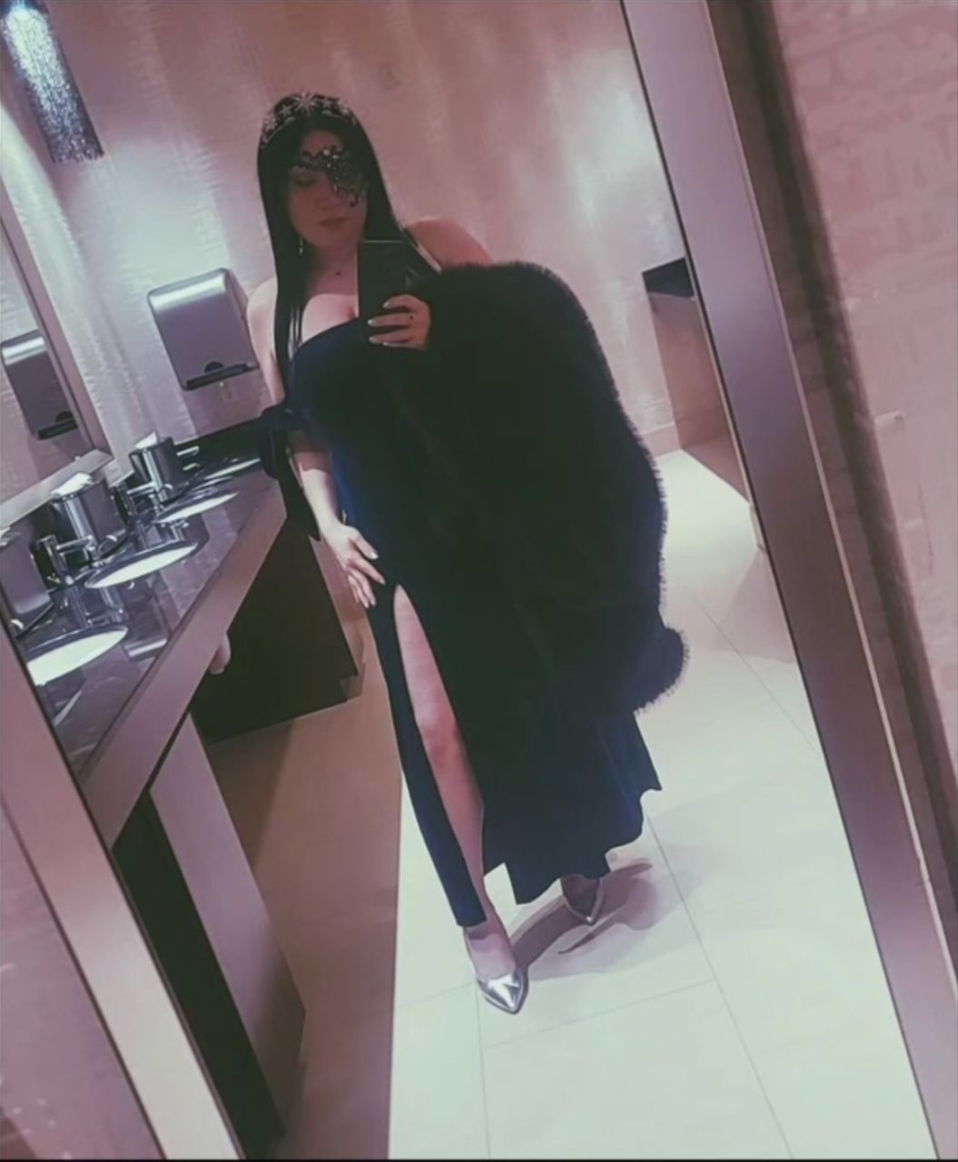 ashh_'s picture 4 of 5