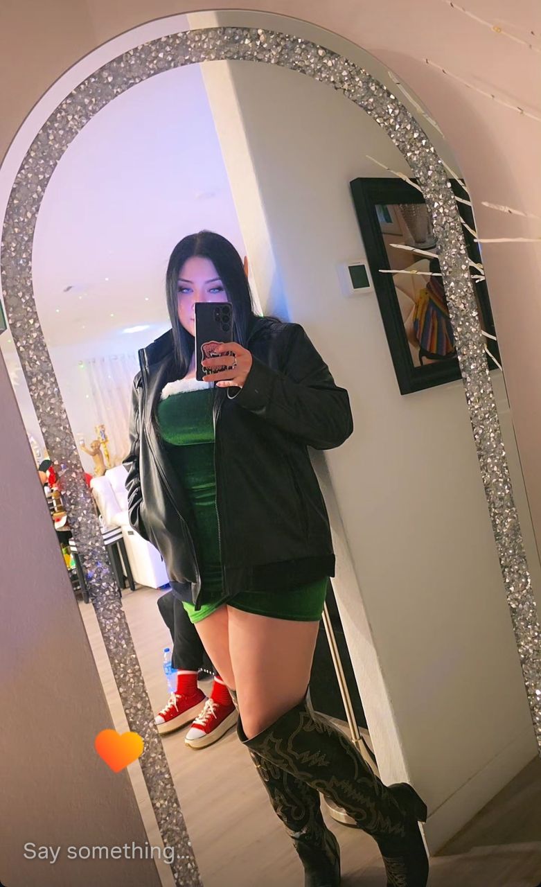 ashh_'s picture 2 of 5