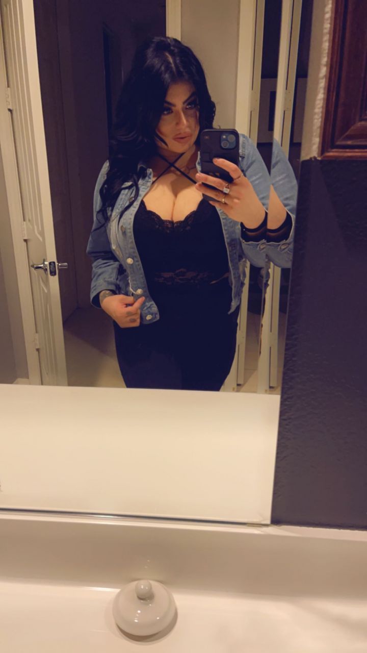 LovelyKrissy's picture 4 of 10