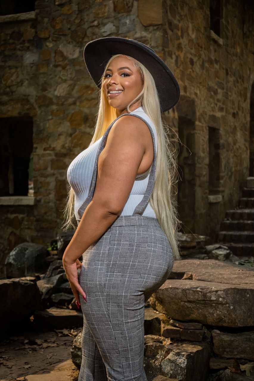 CuddleDior's picture 4 of 5