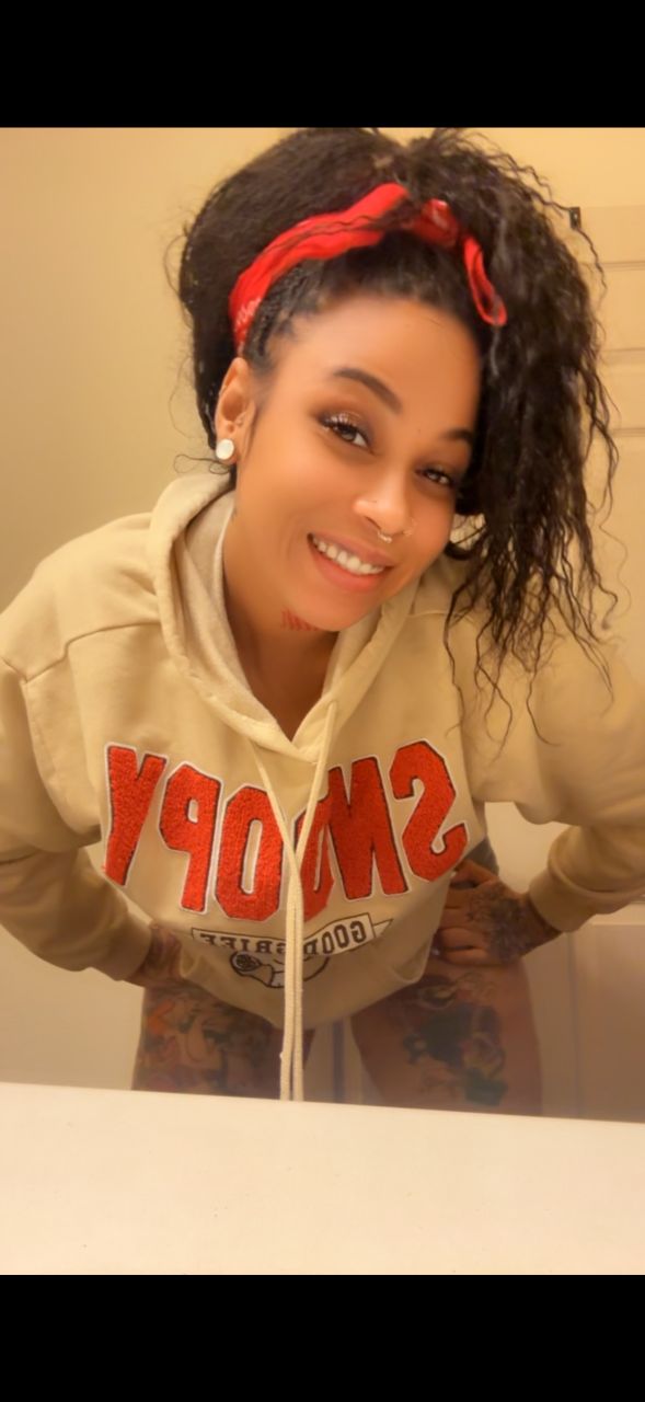 thickntatted's picture 3 of 9