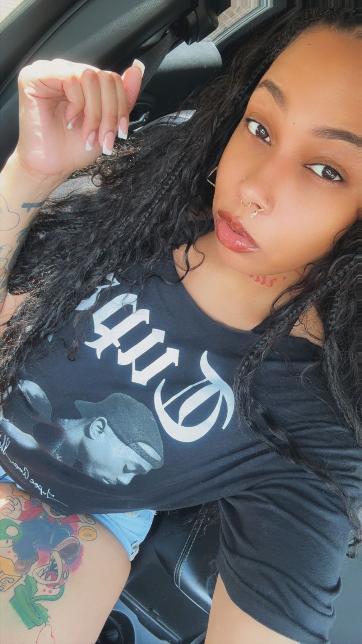 thickntatted's picture 9 of 9