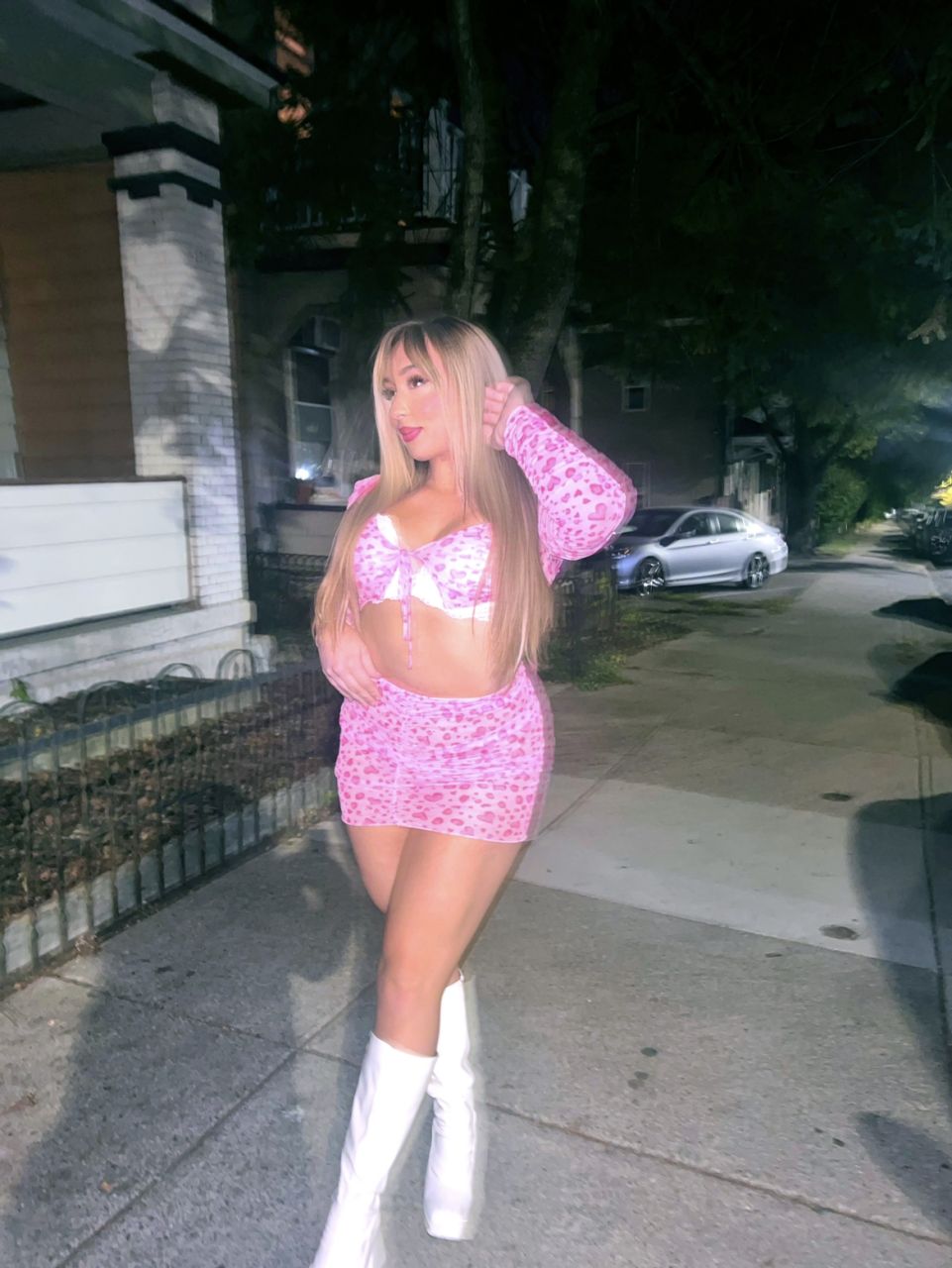 blondebombshel's picture 5 of 5