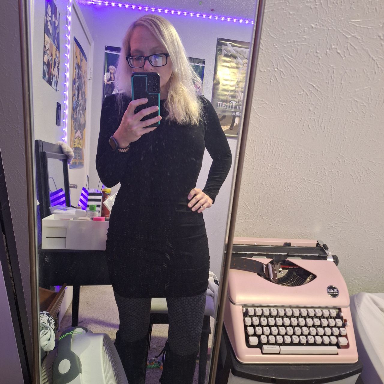 Yazzyhugz's picture 8 of 13