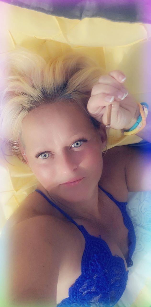 Professional Cuddler in Jackson, Tennessee, US wanttobetouched