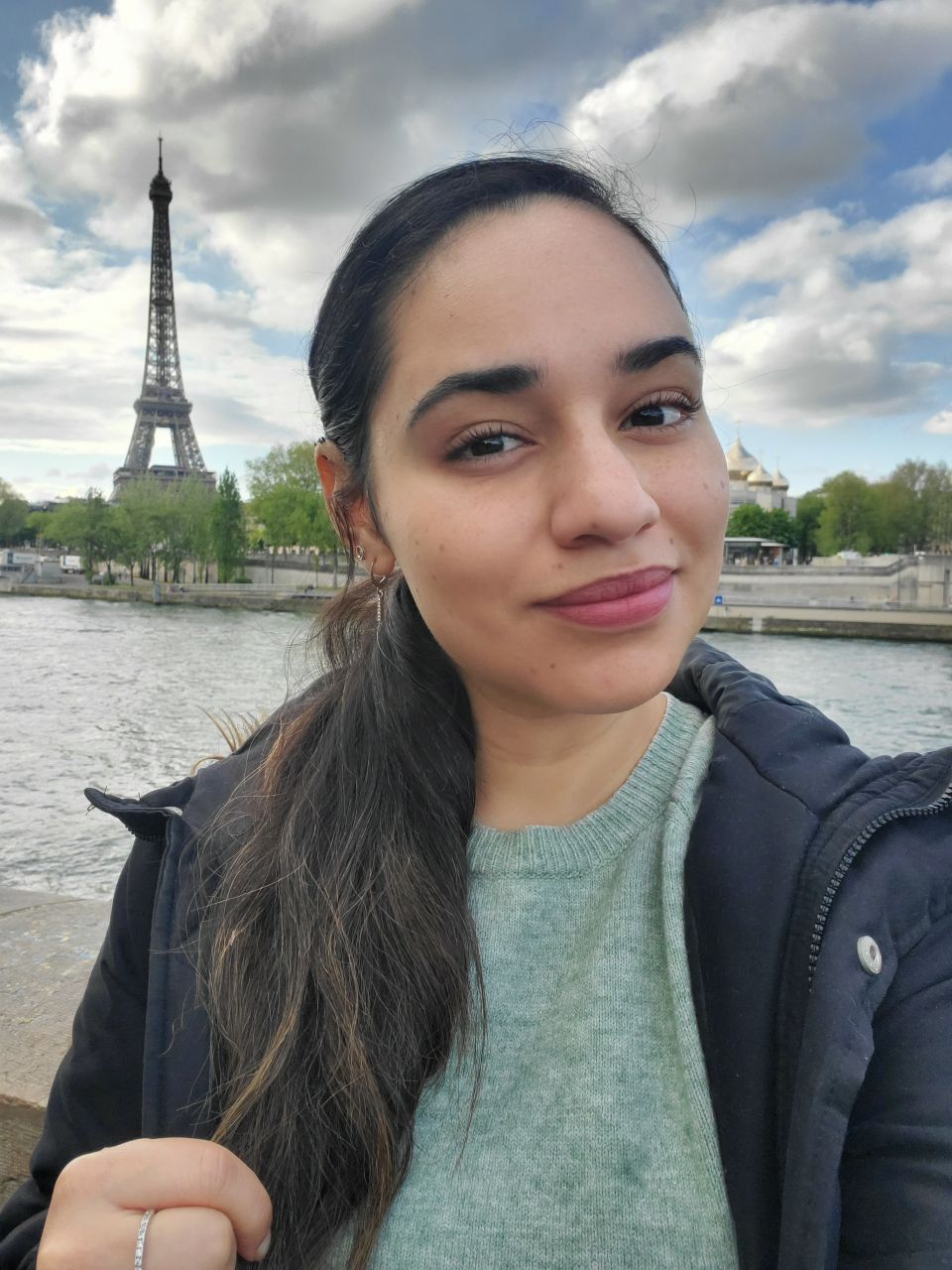 Professional Cuddler in Paris, IledeFrance, FR CuddlewithV