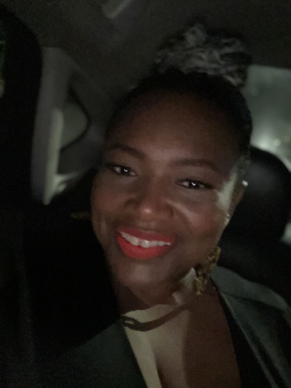queenvizion's picture 2 of 4