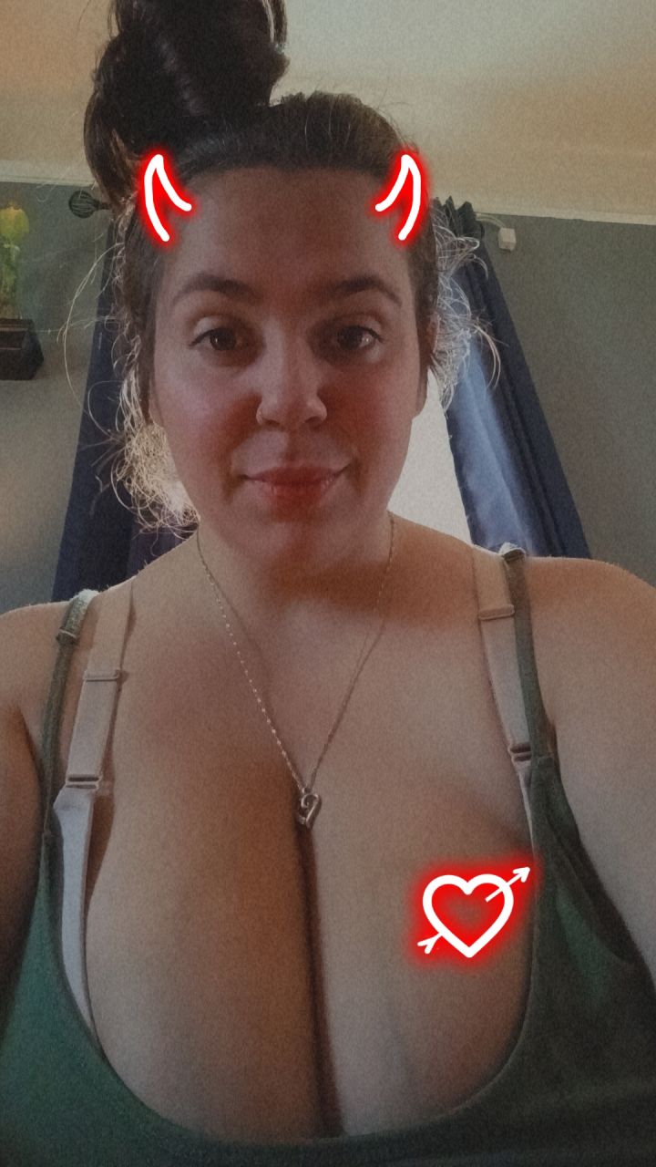 CurvyCuddlesXoX's picture 13 of 14