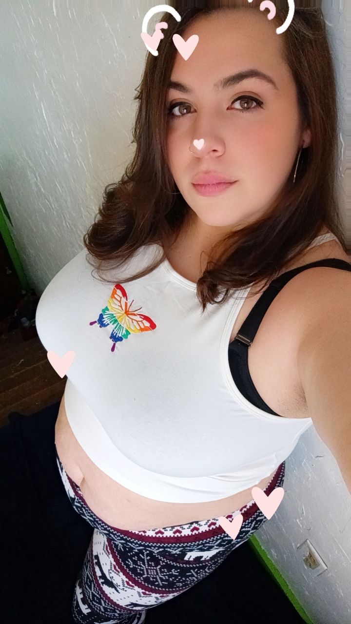 CurvyCuddlesXoX's picture 11 of 14