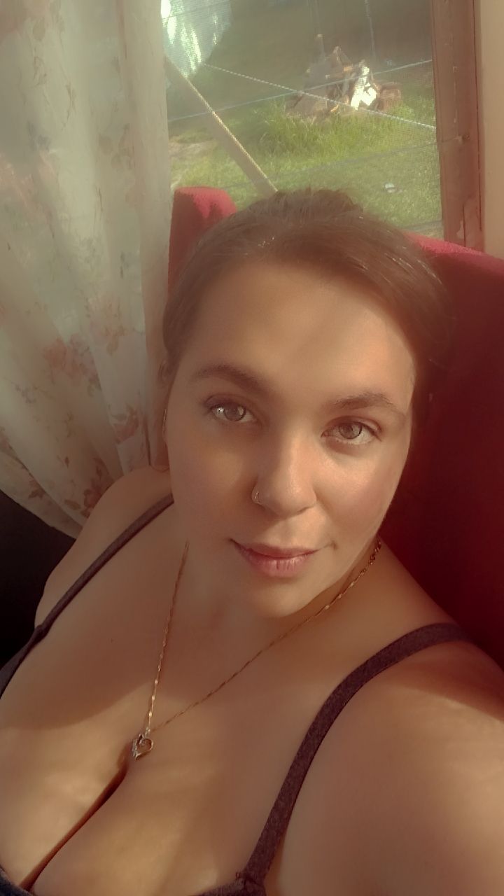 CurvyCuddlesXoX's picture 5 of 12