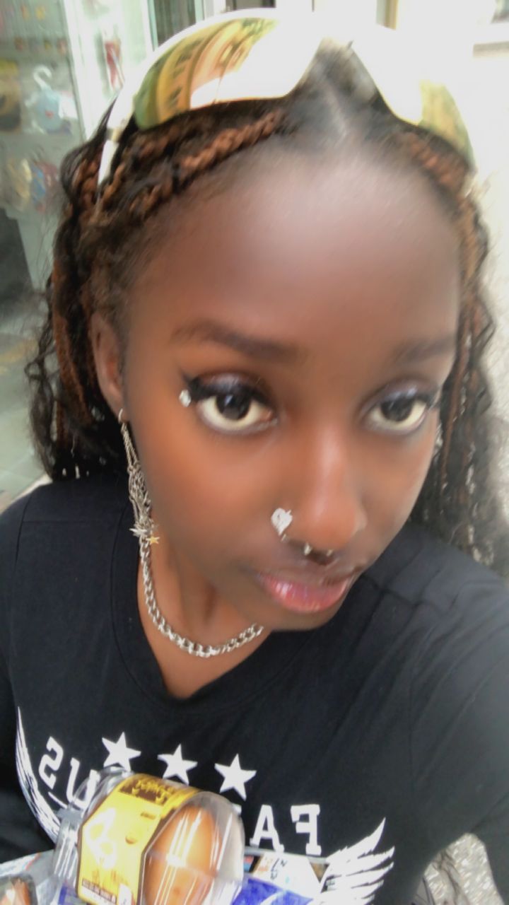 lilinest's picture 3 of 4