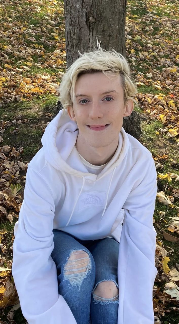 DanielSparks's picture 6 of 6