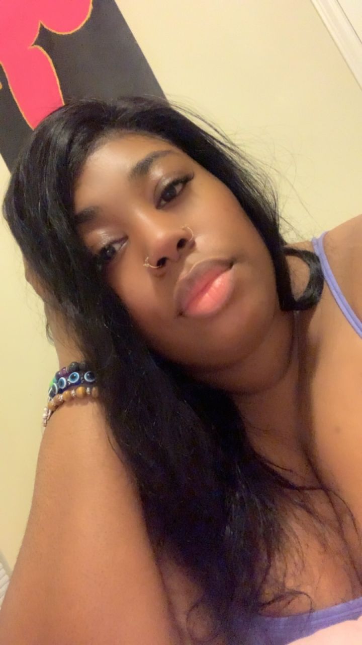 gawdess_kia's picture 3 of 5