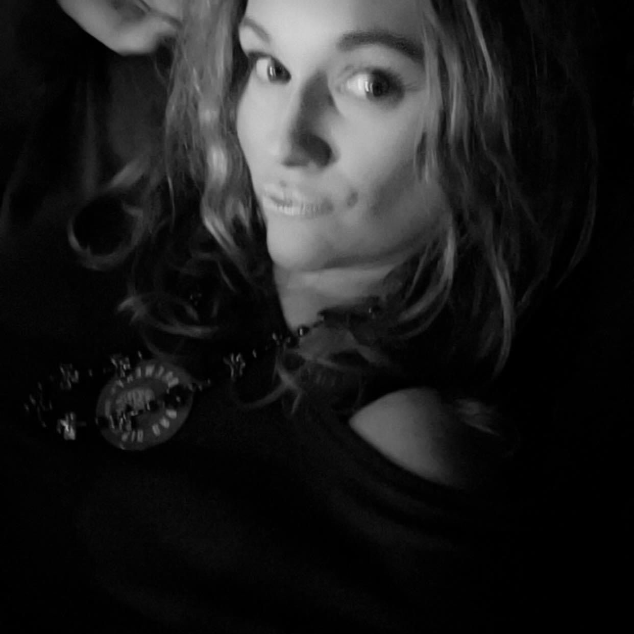 Chrissy17's picture 2 of 2