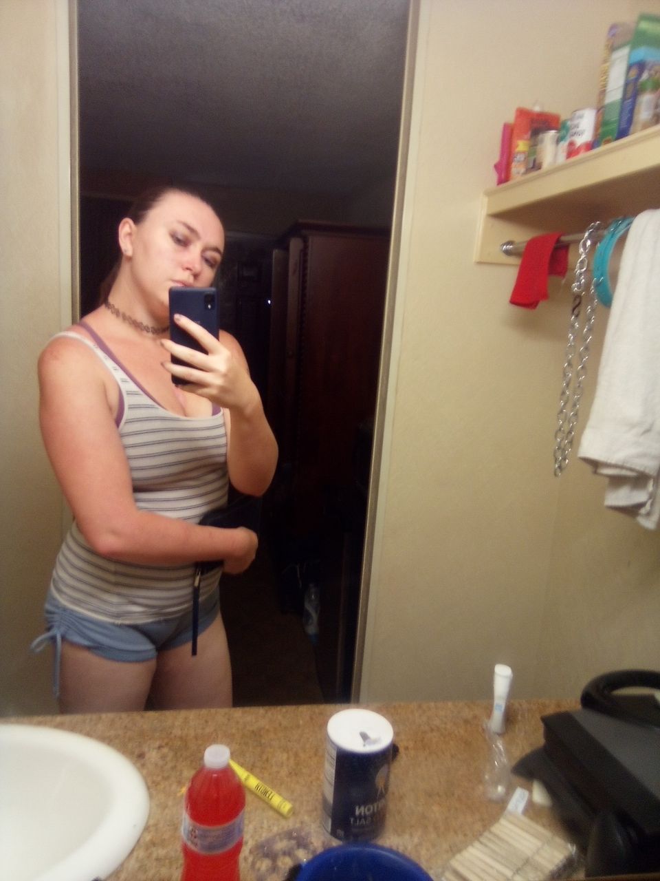 Victoria96's picture 3 of 3