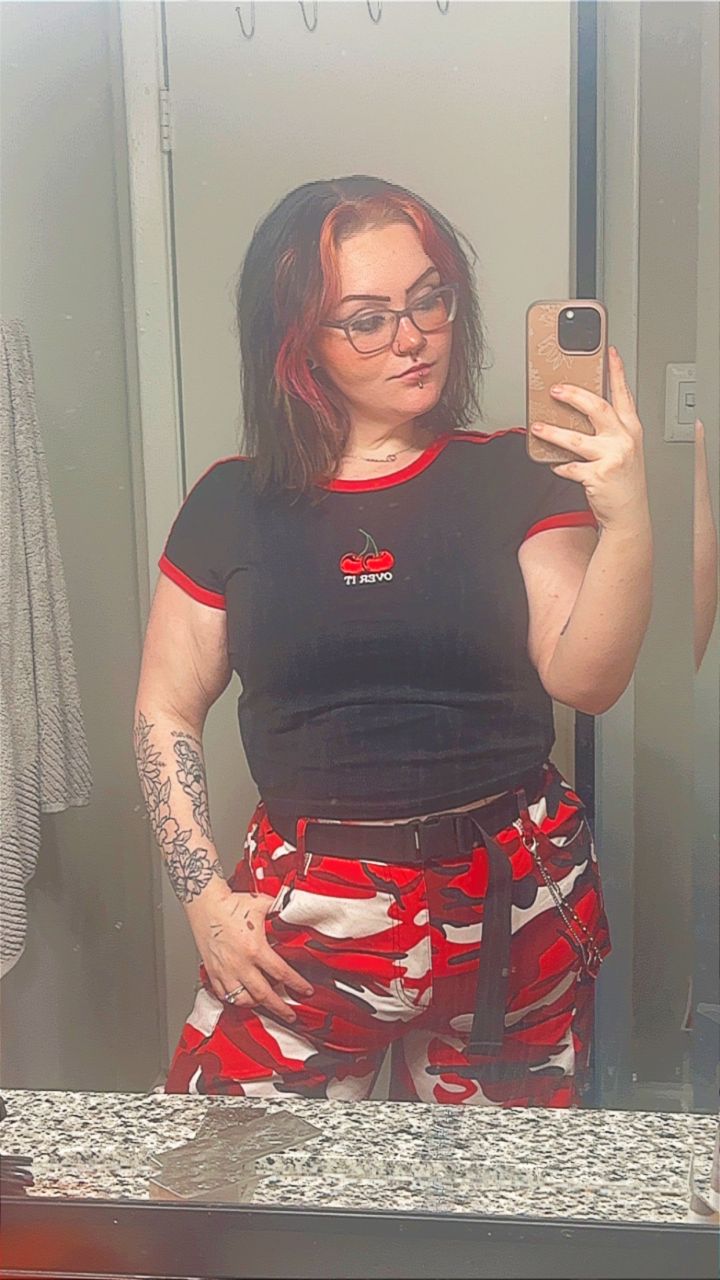 CuddleVic_'s picture 3 of 7
