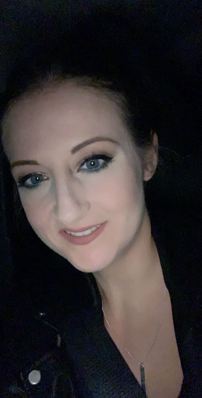 professional-cuddler-in-marion-iowa-us-khaleesi319