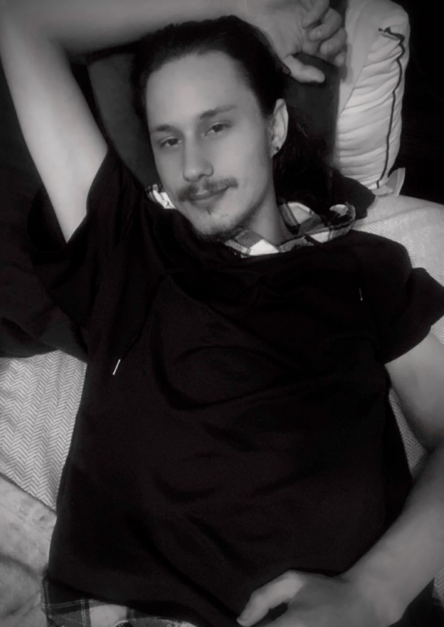 NeedCuddlesple's picture 3 of 3