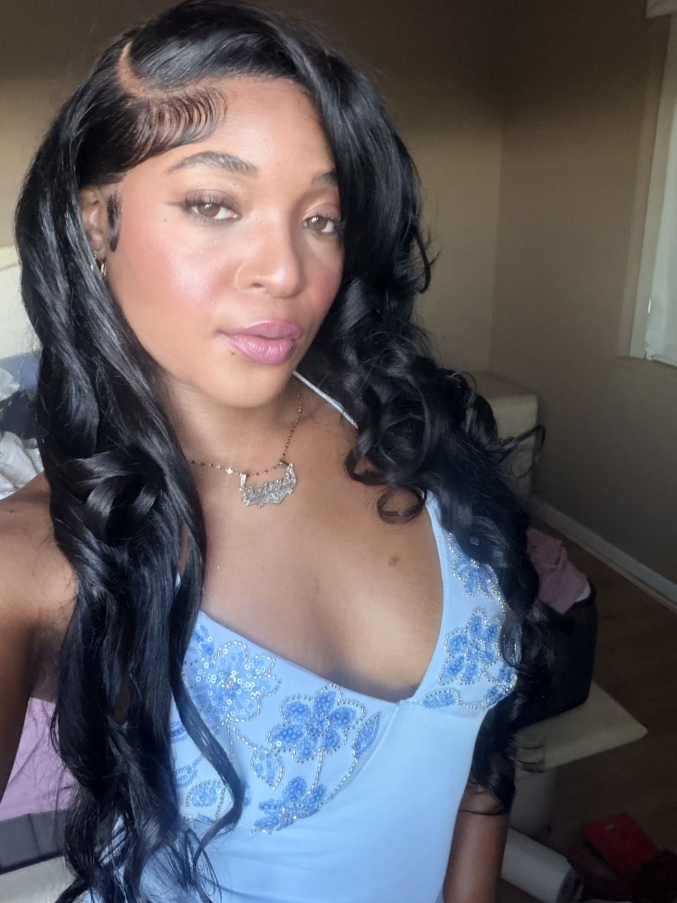 Ashleydolll's picture 2 of 2