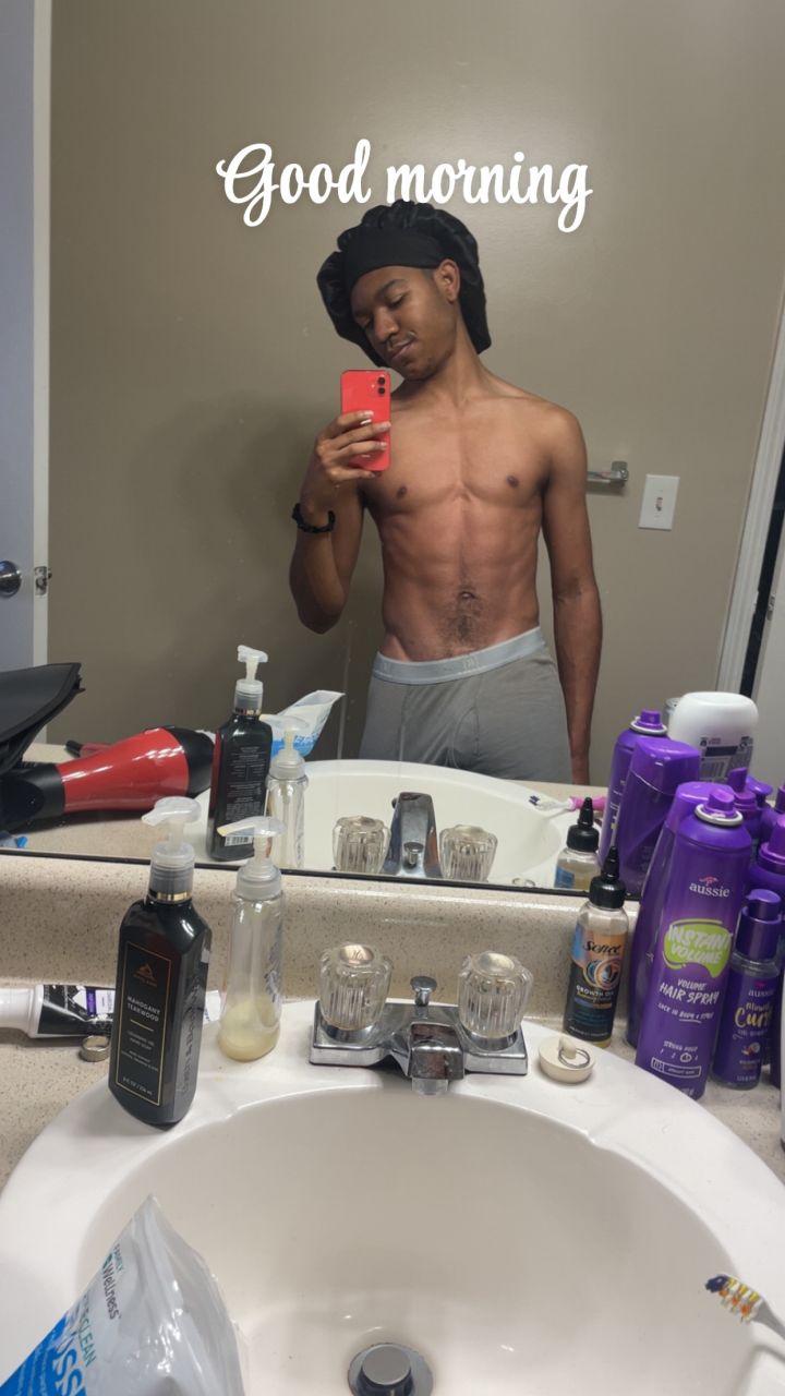lightskincuddle's picture 9 of 10