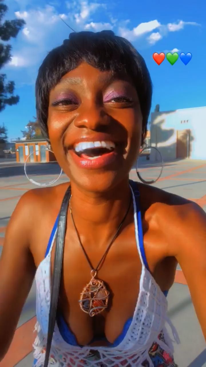 MelaninBee's picture 3 of 6