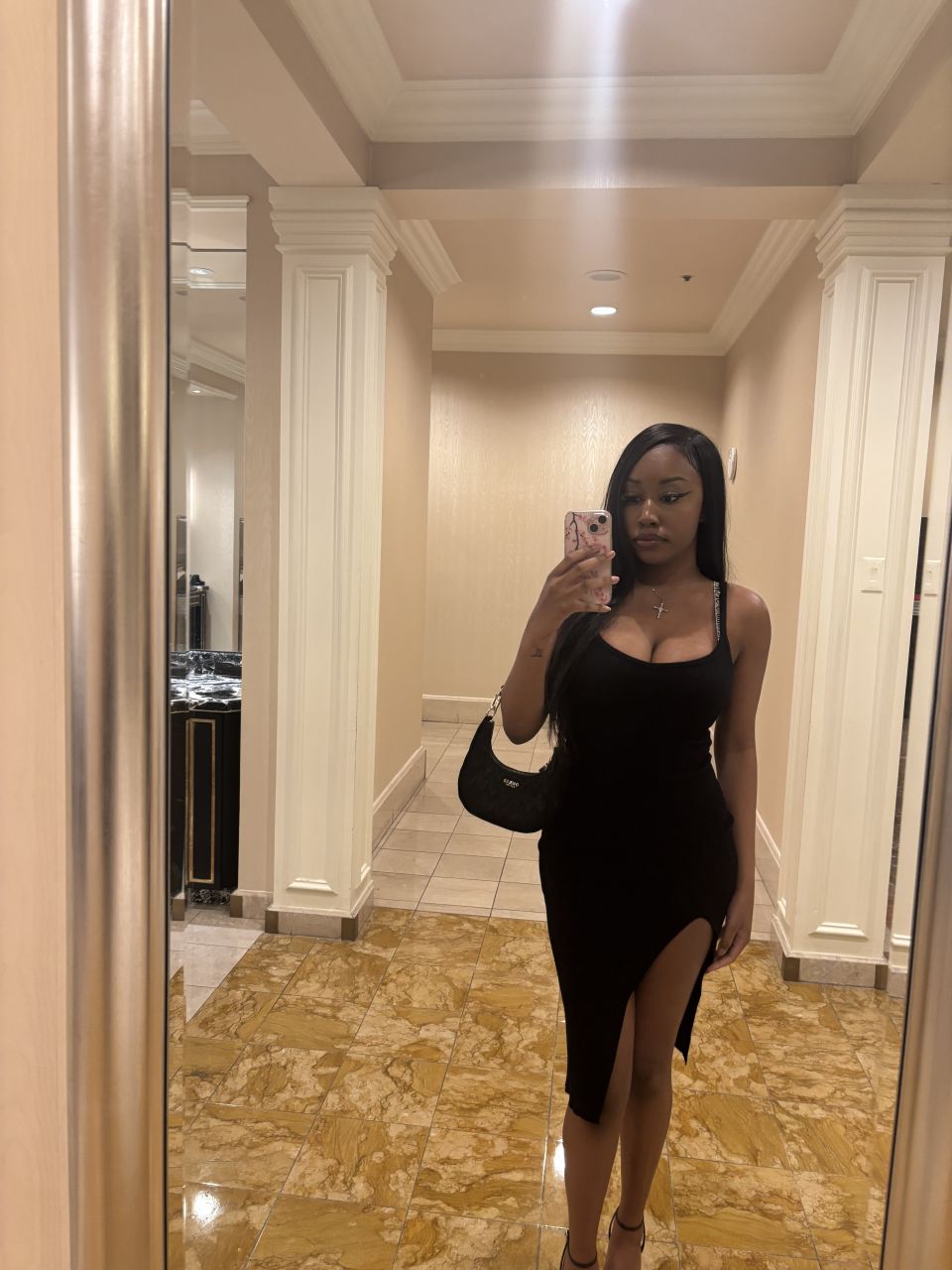 niahhbae's picture 3 of 6