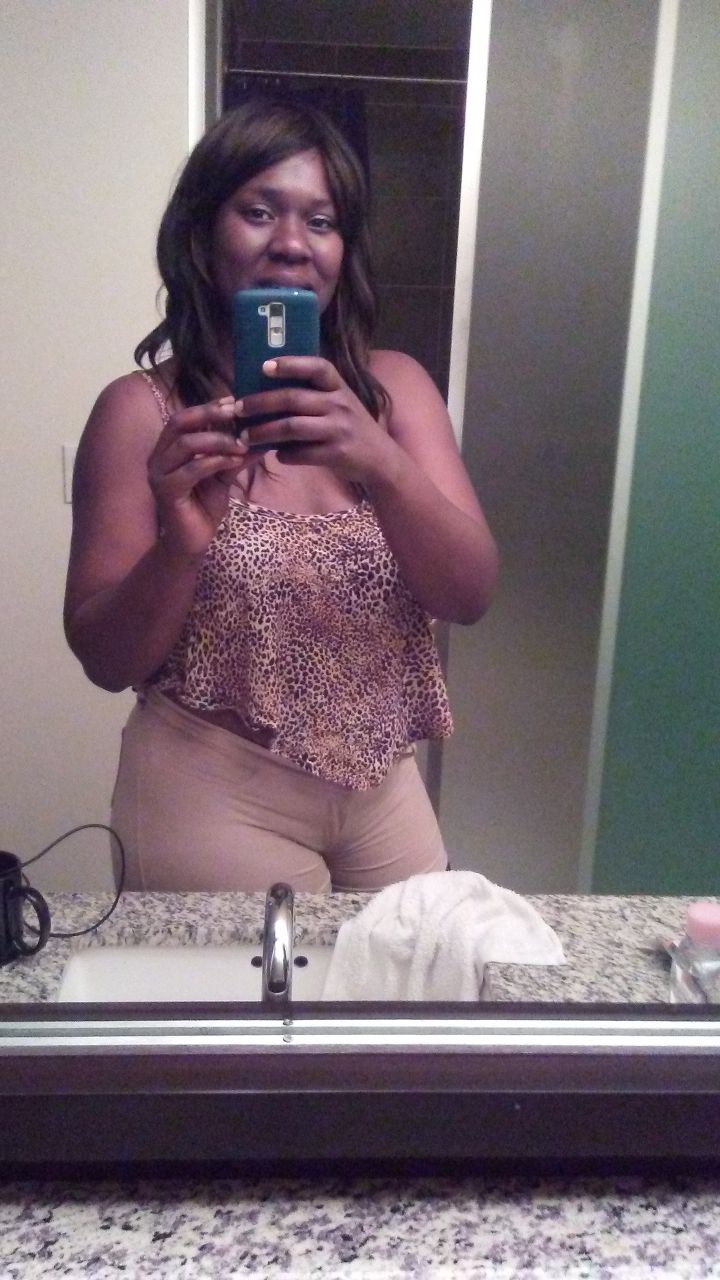 Pretty1's picture 3 of 4