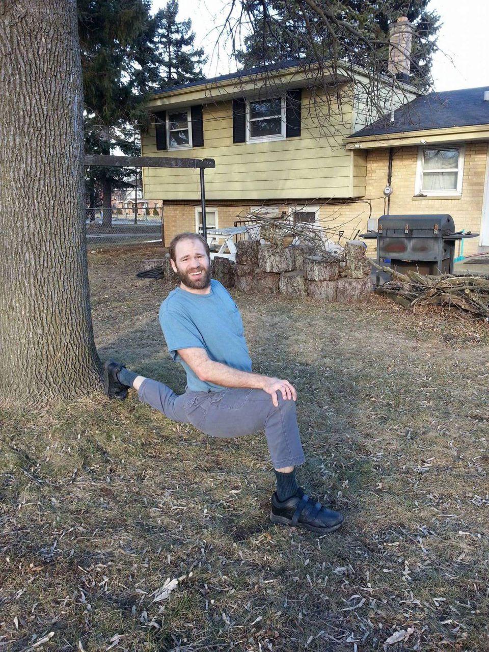 Contortion's picture 3 of 4