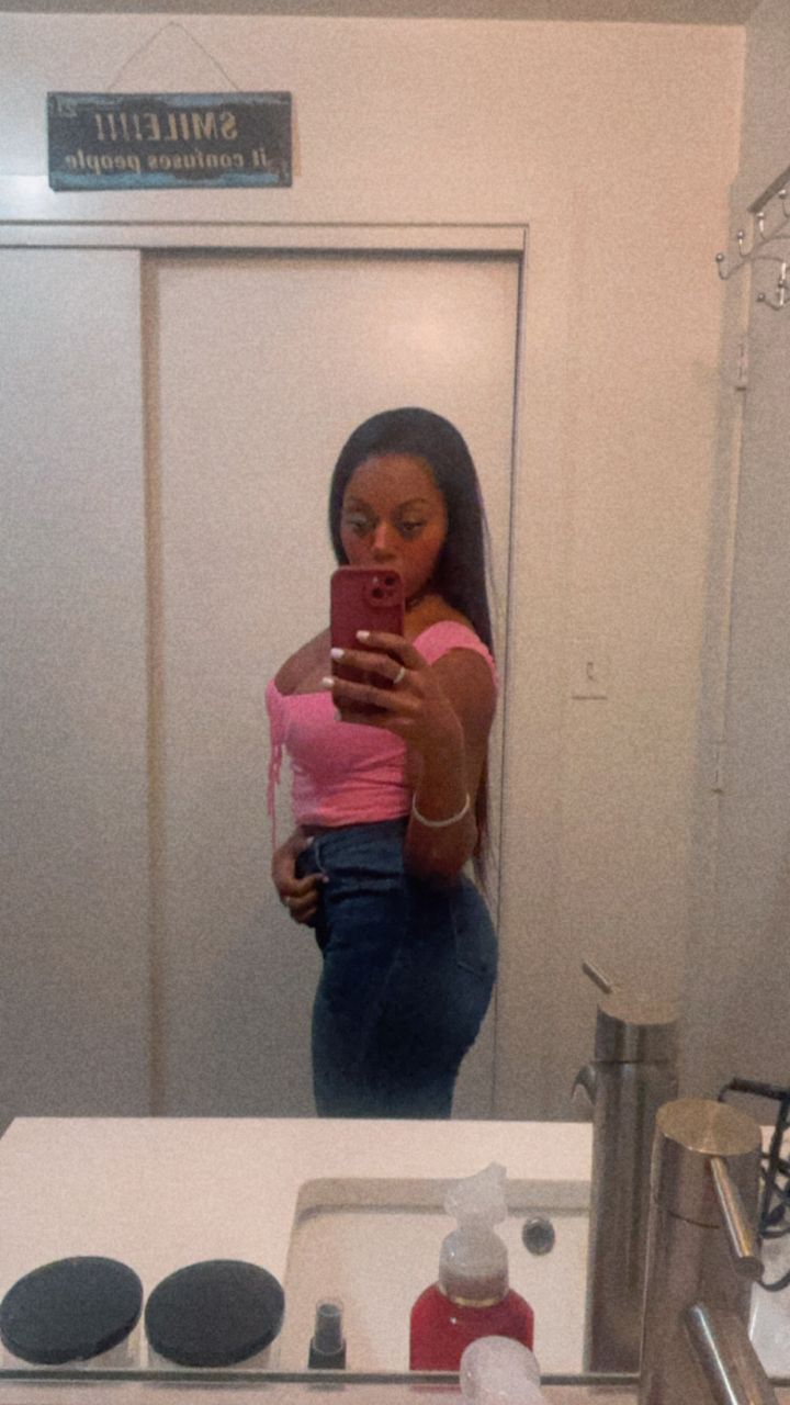 swtcuddlesxo's picture 4 of 6