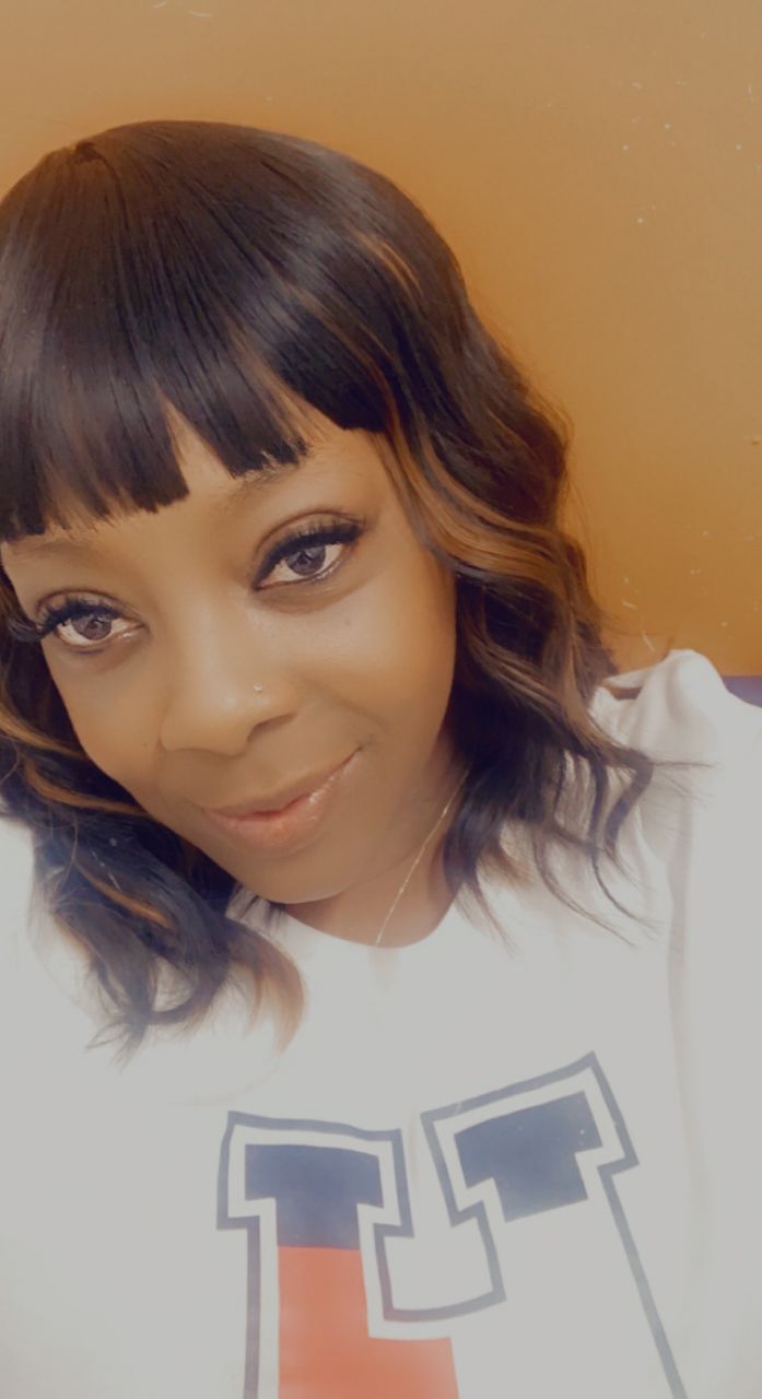 LoniEvette's picture 4 of 9