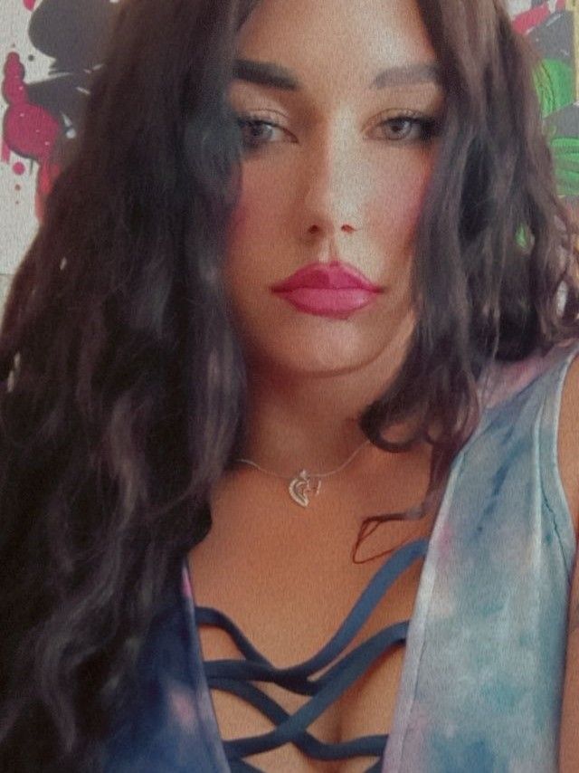 MeganxRose's picture 7 of 7