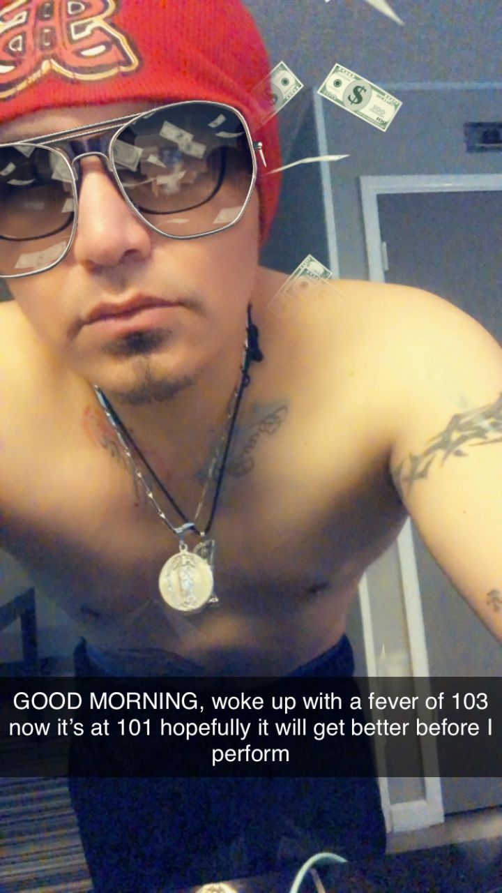 JohnnyBoii39's picture 3 of 3