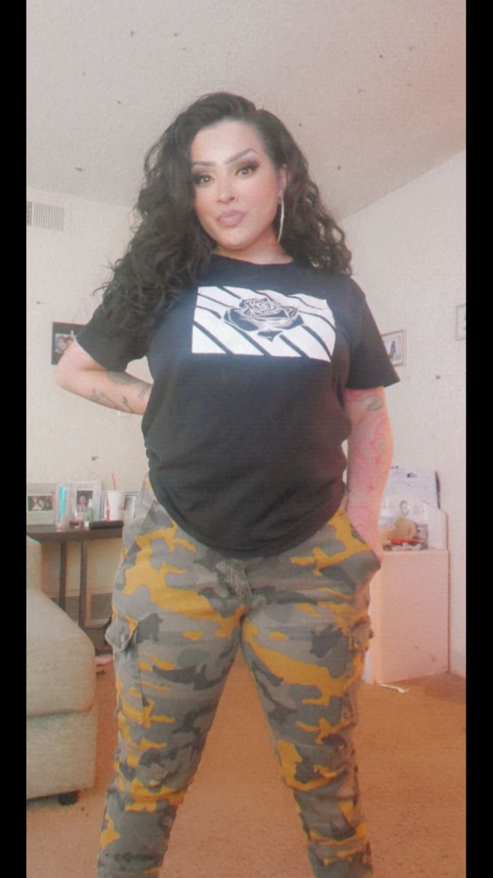 MsTellyyBabyy's picture 4 of 11