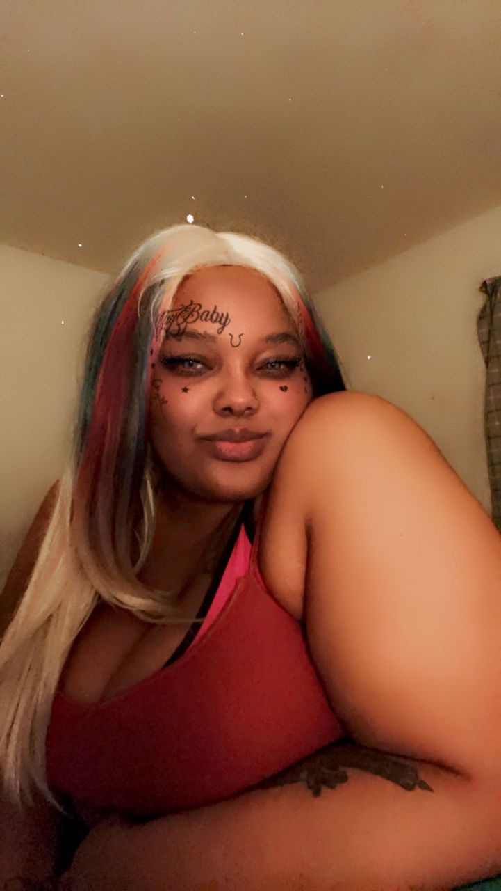 PrettyVixen17's picture 9 of 11