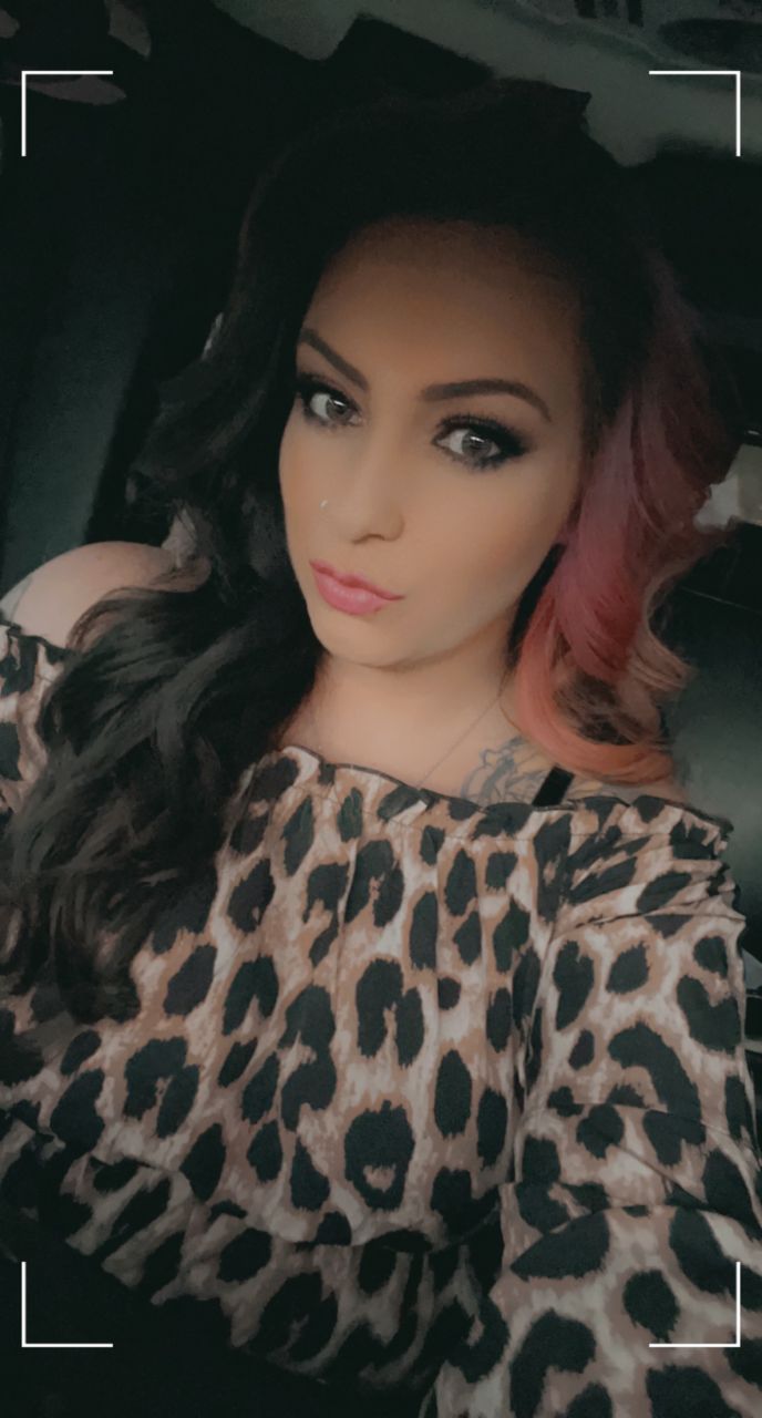 inked_and_curvy's picture 4 of 9