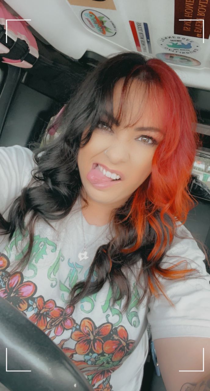 inked_and_curvy's picture 3 of 9