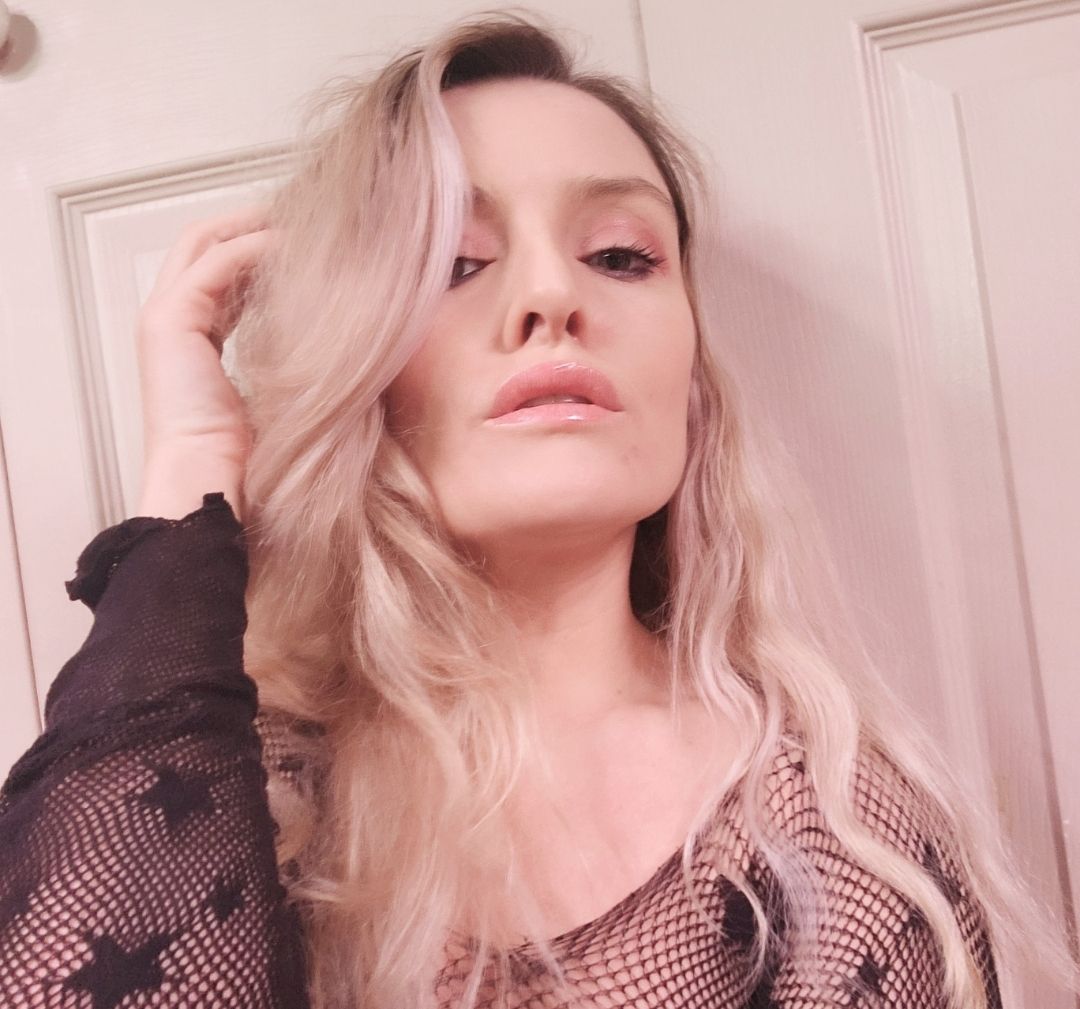 Professional Cuddler In New York Cuddlecakebliss Professional cuddler in new york cuddlecakebliss