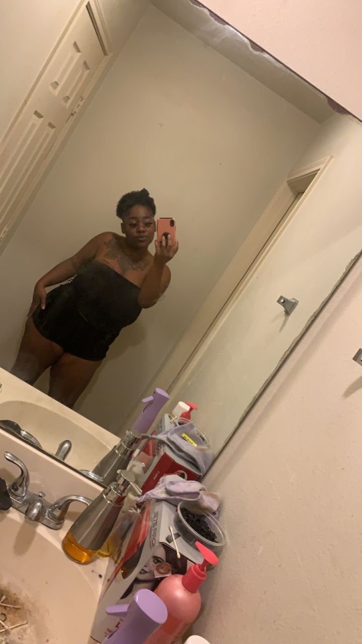 JuicyyyQuee's picture 7 of 7