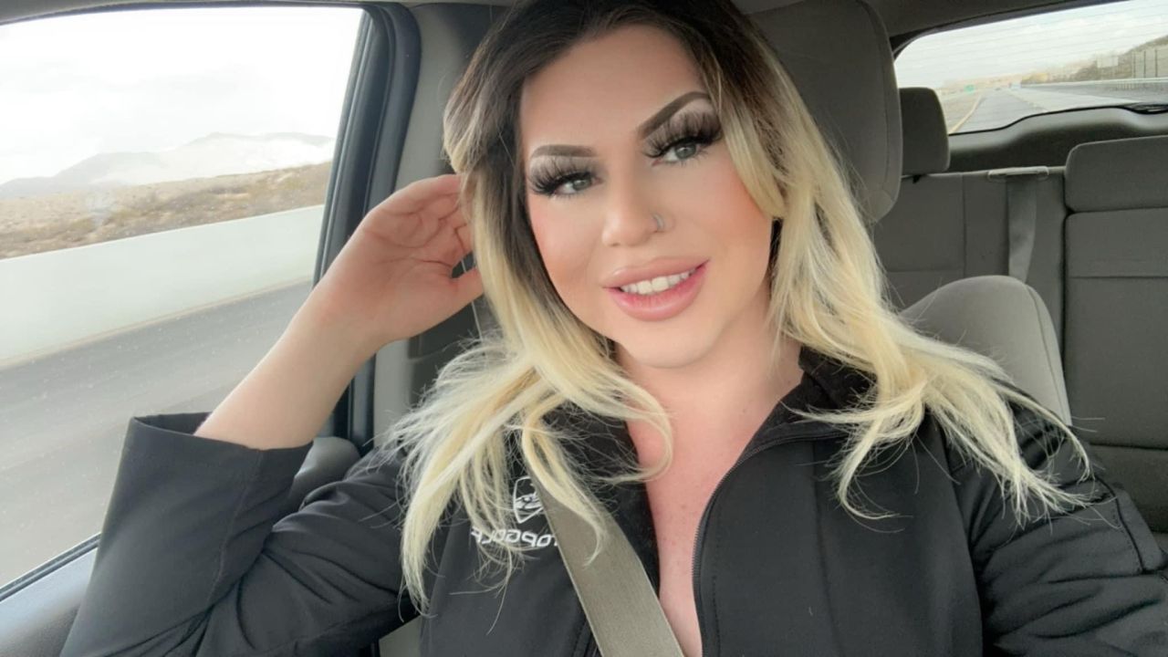 tiffxnydoll's picture 2 of 4